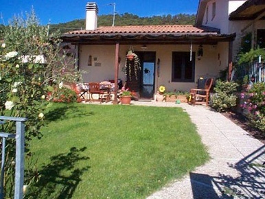 Foto Appartamento a Castellina Marittima in vendita