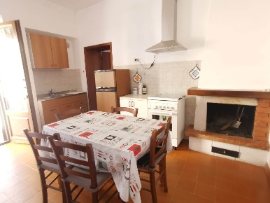 Foto Appartamento a Trequanda di 60 m² con 4 locali in vendita