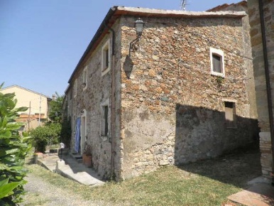 Foto Appartamento a Santa Luce Centro di 75 m² con 4 locali in vendita