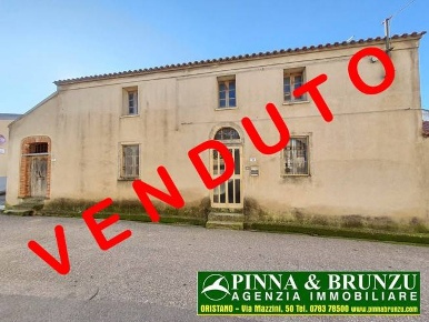 Foto Villa unifamiliare in VIA CESARE BATTISTI 24, Zeddiani Centro