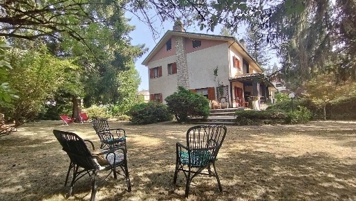 Foto Villa unifamiliare a Arcinazzo Romano Altipiani Di Arcinazzo di 340 m²