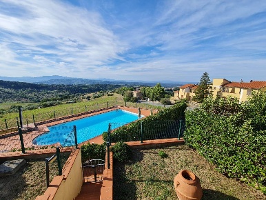 Foto Appartamento in Località Apparita SNC, Riparbella di 82 m² in vendita