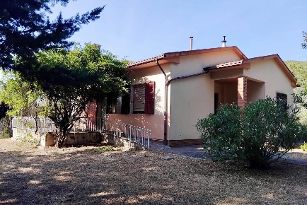 Foto Villa unifamiliare in Via del Commercio Sud, Castellina Marittima
