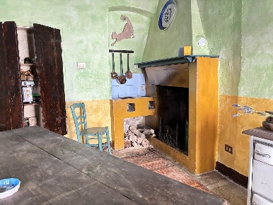 Foto Appartamento a Poggio Catino Centro di 45 m² con 4 locali in vendita