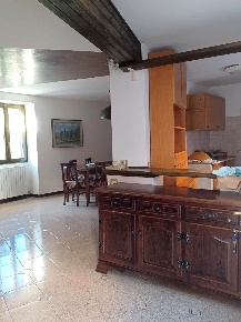 Foto Appartamento a Preseglie Sottocastello di 135 m² con 5 locali