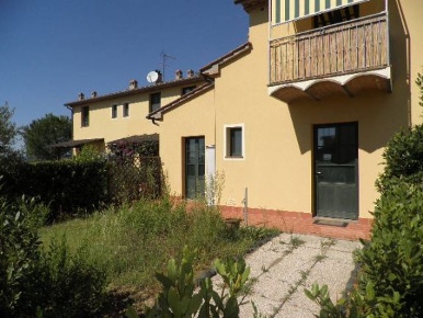 Foto Appartamento in Via Roma, Castellina Marittima in vendita
