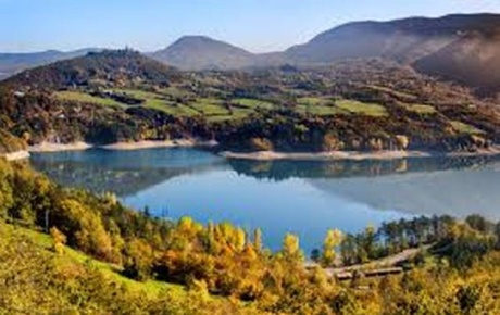Foto Appartamento in Località Bacino del Brasimone via Guardata 83/A,