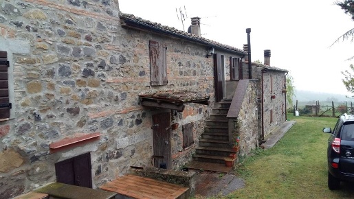 Foto Appartamento in piazza ghino di tacco, Radicofani in vendita