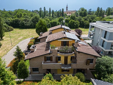 Foto Villa in chiesa saliceta san giuliano 51, Modena in vendita