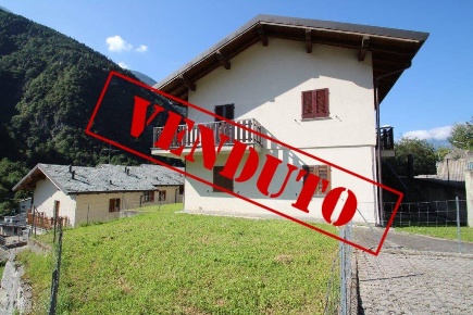 Foto Appartamento a Piuro Santa Croce di 75 m² con 3 locali in vendita
