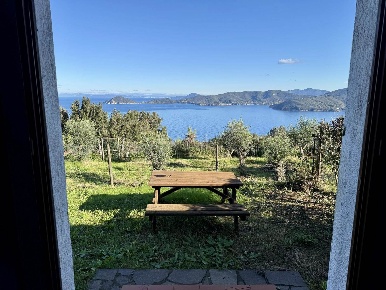 Foto Villa unifamiliare a Marciana Marina Centro di 140 m² con 7 locali