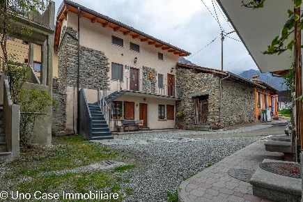 Foto Appartamento a Issogne in vendita