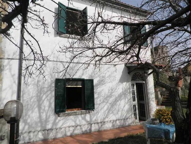 Foto Appartamento a Castellina Marittima in vendita