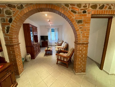 Foto Appartamento a Guardistallo di 95 m² con 4 locali in vendita