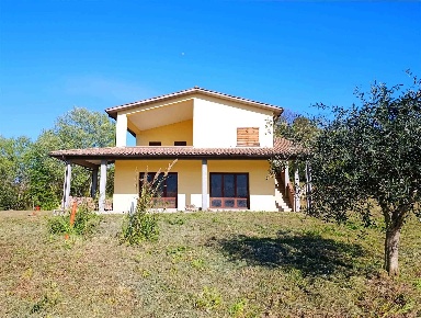 Foto Villa unifamiliare in Via Collefiore  Snc, Collevecchio in vendita