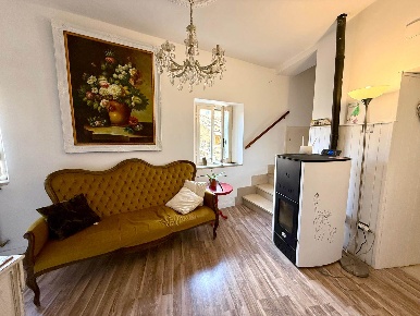 Foto Appartamento in Via Sisto Longa 1, Guardistallo di 180 m² con 5 locali