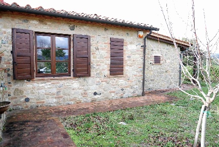 Foto Appartamento a Riparbella di 75 m² con 4 locali in vendita