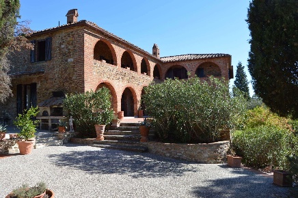 Foto Villa unifamiliare in località Capanne, Trequanda di 758 m² in vendita