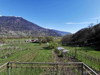 Foto Appartamento in Via Palù, Caiolo di 135 m² con 6 locali in vendita