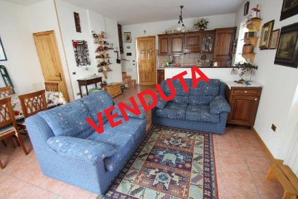 Foto Villa unifamiliare in Via Cacciatori delle Alpi, Novate Mezzola Centro