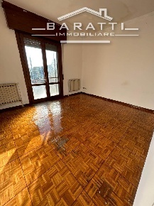 Foto Appartamento a Magnacavallo di 468 m² con 8 locali in vendita