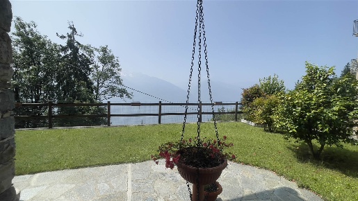 Foto Appartamento in Via Prasomaso, Tresivio Centro di 110 m² con 4 locali