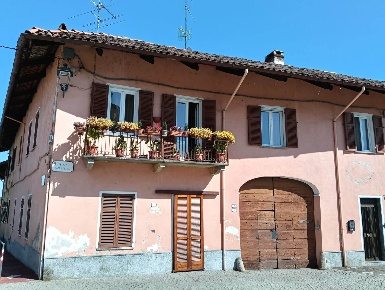 Foto Appartamento a Benna di 90 m² con 4 locali in vendita