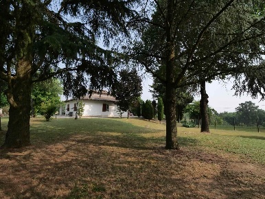 Foto Villa unifamiliare a Pasturana di 176 m² con 12 locali in vendita