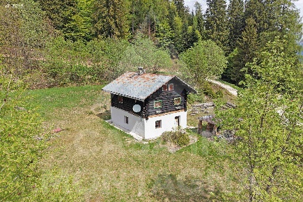 Foto Baita a Castello Tesino di 92 m² con 5 locali in vendita