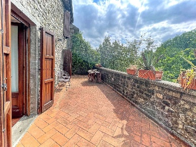 Foto Appartamento a Tresana Barbarasco di 67 m² con 4 locali in vendita