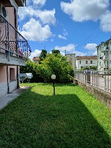 Foto Appartamento in VIA I MAGGIO   6, Corte Palasio Cadilana di 70 m²