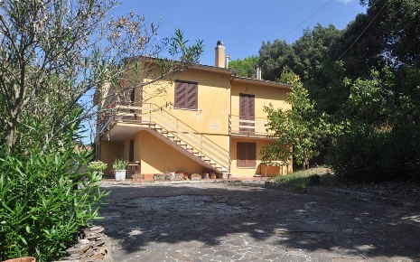 Foto Villa unifamiliare in Via della Repubblica, Castellina Marittima