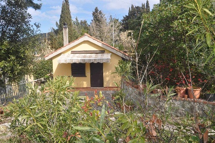 Foto Villa unifamiliare in Via del Commercio, Castellina Marittima