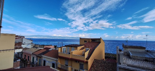 Foto Appartamento in via Roma  634, Scaletta Zanclea Guidomandri Marina
