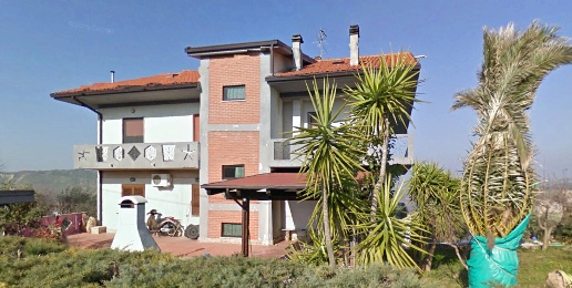 Foto Appartamento a Roccamontepiano di 150 m² con 6 locali in vendita