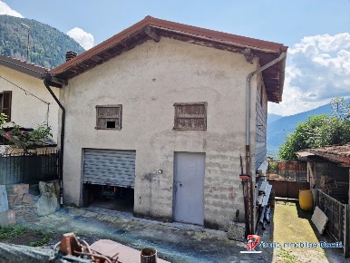 Foto Villa unifamiliare in Via Alpina, Sonico Rino di 80 m² con 3 locali