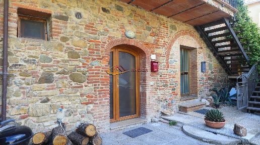 Foto Appartamento a Sinalunga di 92 m² con 3 locali in vendita