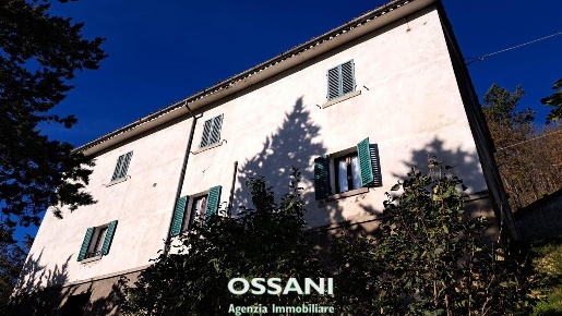 Foto Appartamento a Tredozio di 147 m² in vendita