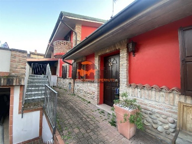 Foto Appartamento in VIA TORRE, Torre Pallavicina Torre di 167 m²