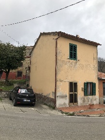 Foto Appartamento a Castell'Azzara di 60 m² con 3 locali in vendita