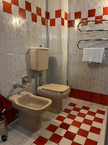 Foto Villa unifamiliare a Pecetto di Valenza di 600 m² con 12 locali