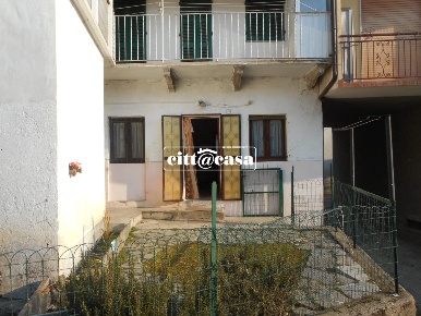 Foto Appartamento a Lauriano Centro di 45 m² con 2 locali in vendita