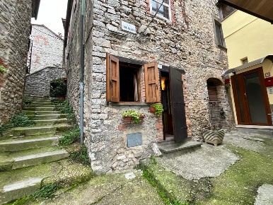 Foto Appartamento a Castell'Azzara di 25 m² con 1 locali in vendita