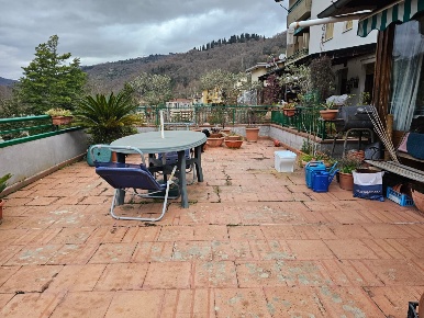 Foto Appartamento in via roma, Londa Centro di 73 m² con 3 locali