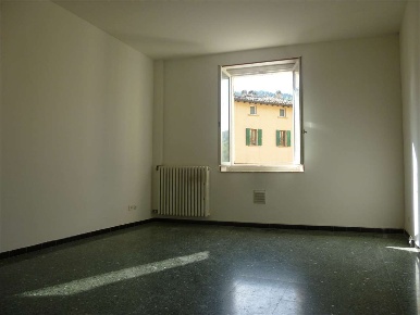 Foto Appartamento in Via Giuseppe Garibaldi, Dovadola di 85 m² con 4 locali