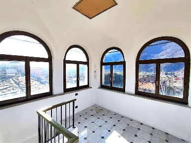Foto Appartamento in via Marconi, Settimo Vittone Centro di 115 m²