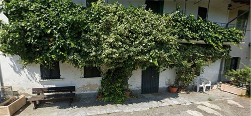 Foto Appartamento in Via Piano superiore, Monvalle Centro di 240 m²