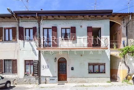 Foto Appartamento in via Monticello 14, Anzano del Parco Centro di 107 m²