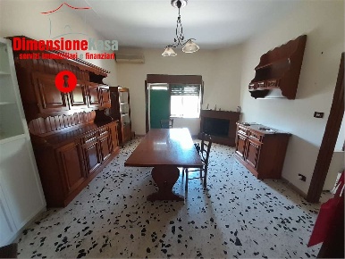 Foto Villa unifamiliare in via nazionale delle puglie 89, Comiziano