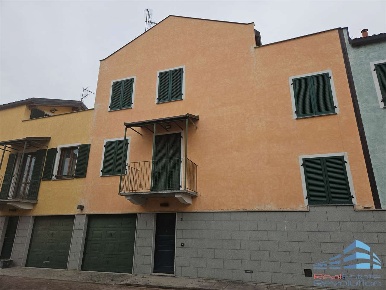 Foto Villa a schiera in via roggia molinara 28, Biandrate di 160 m²